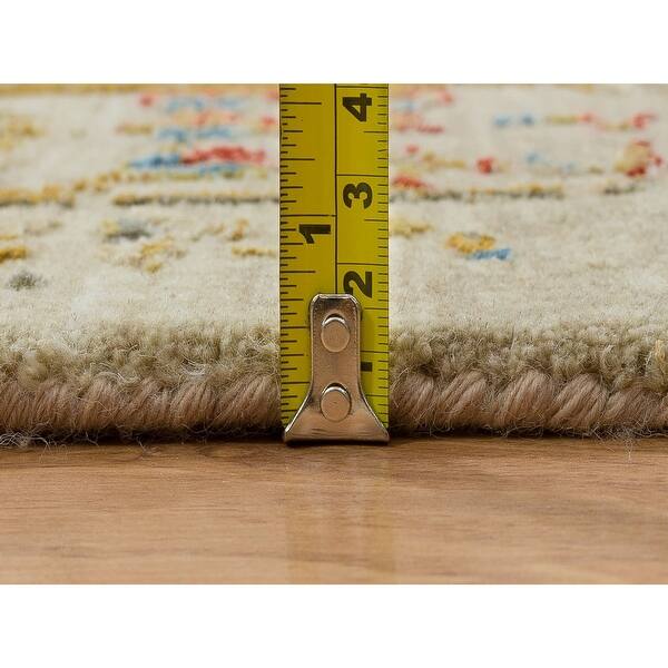 Shahbanu Rugs Beige, THE SUNSET ROSETTES, Hand Knotted Wool And Pure